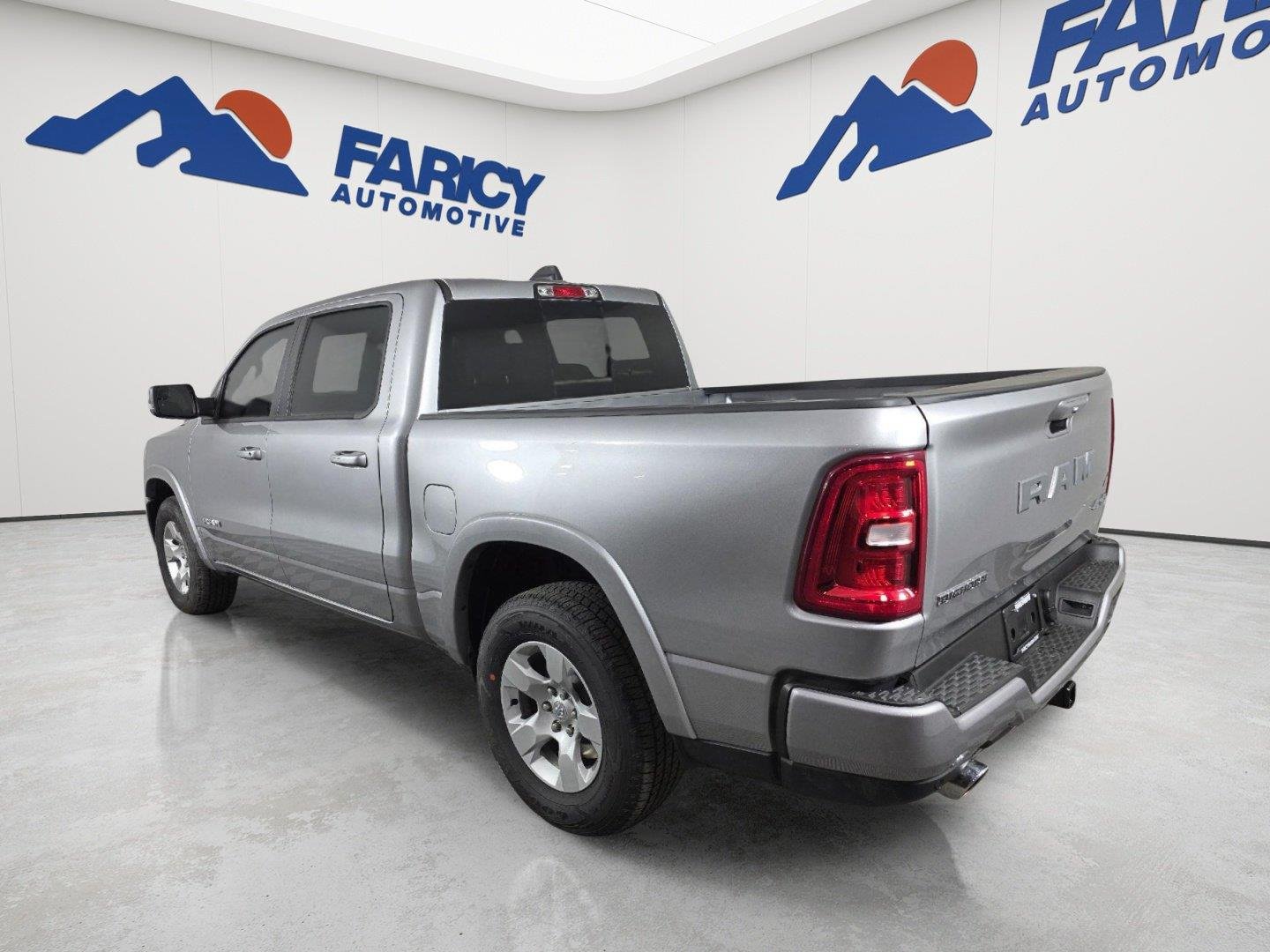 2025 RAM 1500 Big Horn/Lone Star - Photo 5