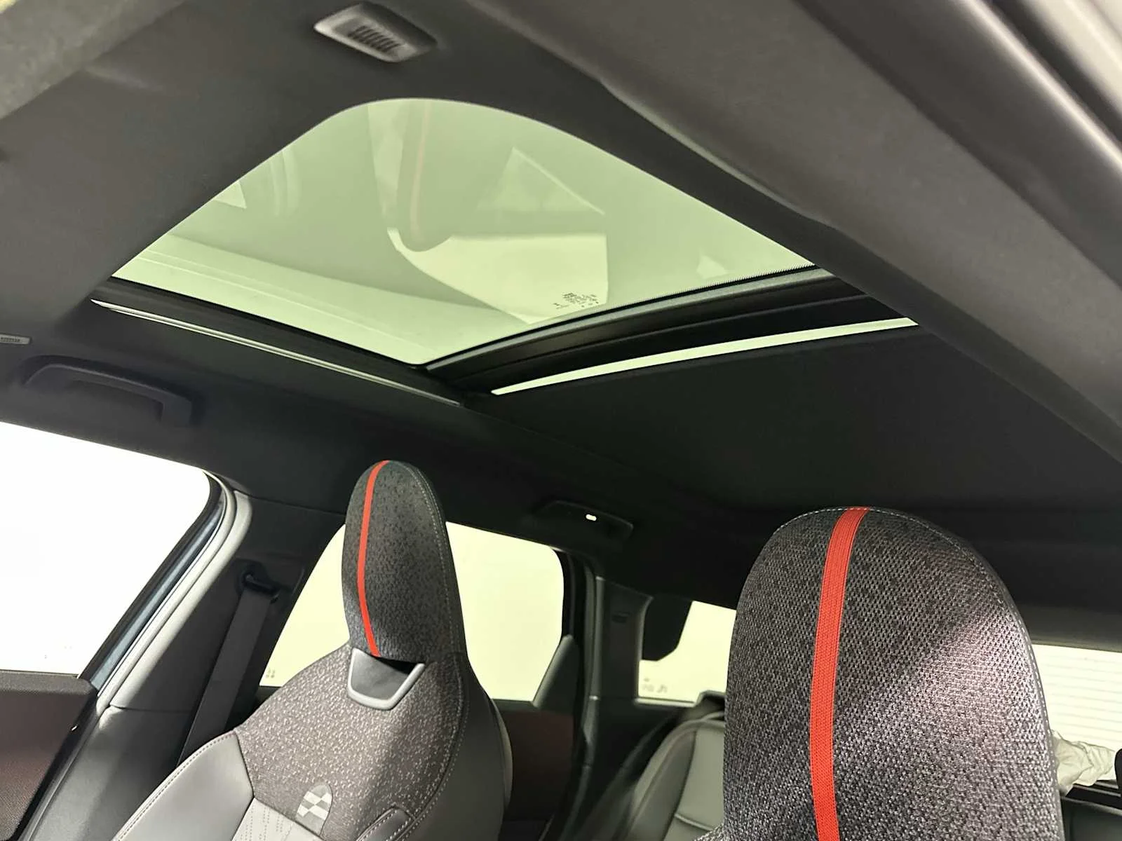 2026 MINI Countryman John Cooper Works - Photo 16