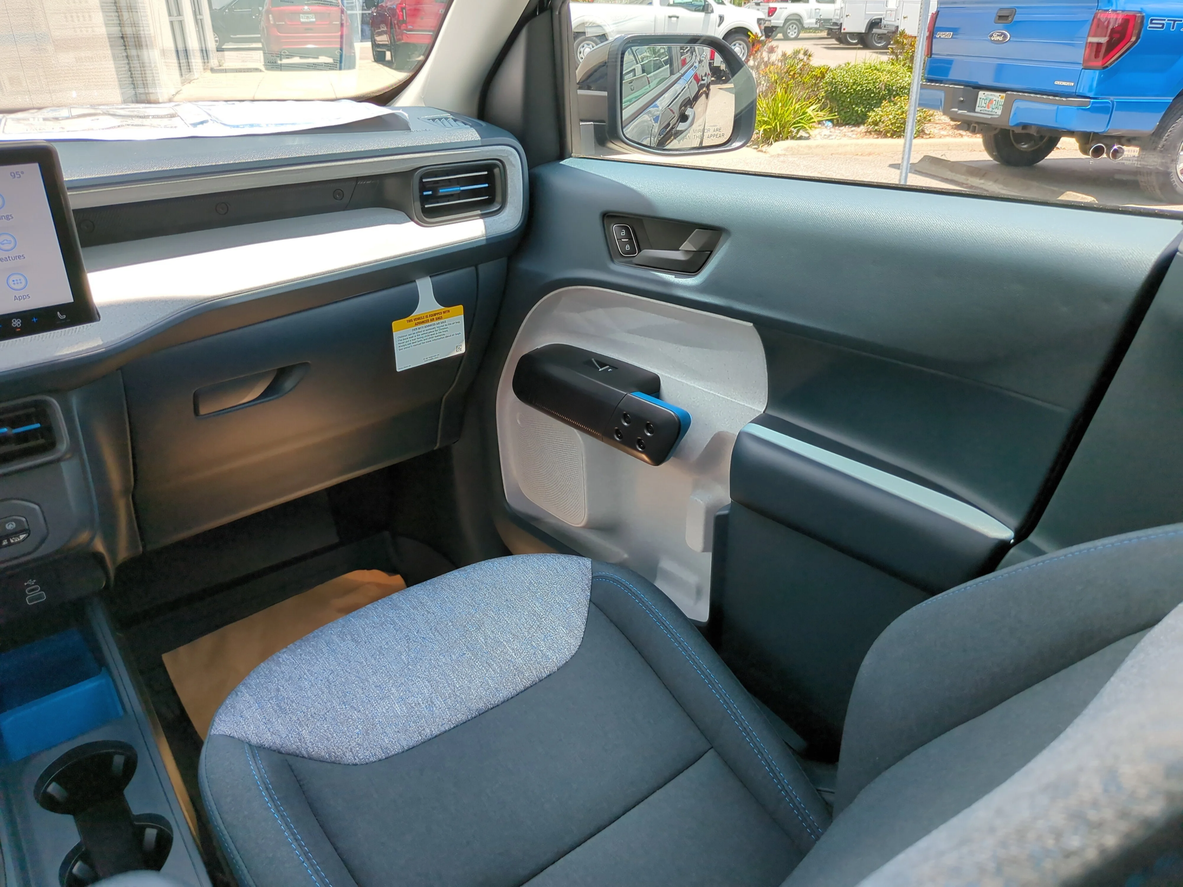 2025 Ford Maverick XLT - Photo 16