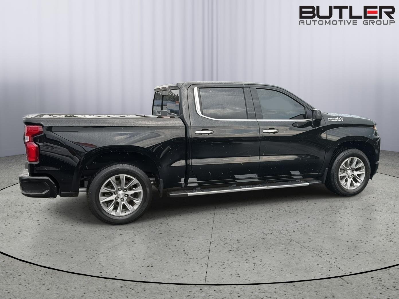 Used 2020 Black Chevrolet High Country image 7