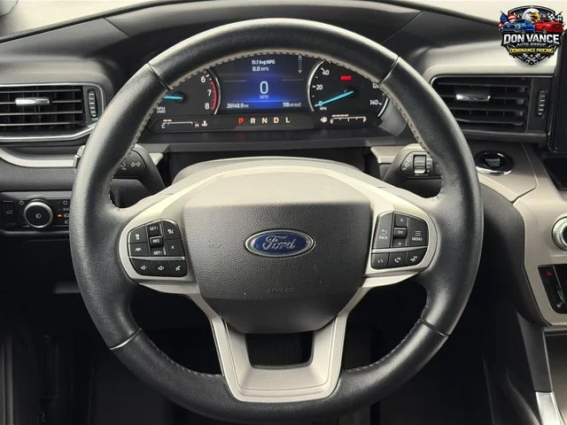Used 2023 Black Ford XLT image 16