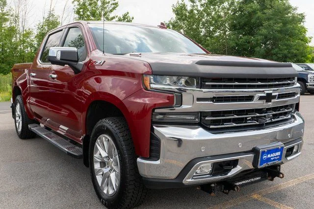 Used 2020 Red Chevrolet LTZ image 4