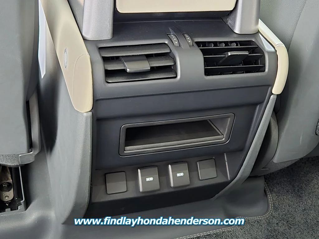 Used 2024 Eiger Gray Metallic Land Rover X-Dynamic SE image 19