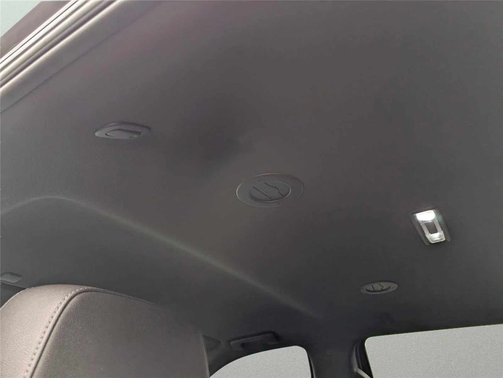 Used 2021 BLACK Chevrolet Z71 image 30