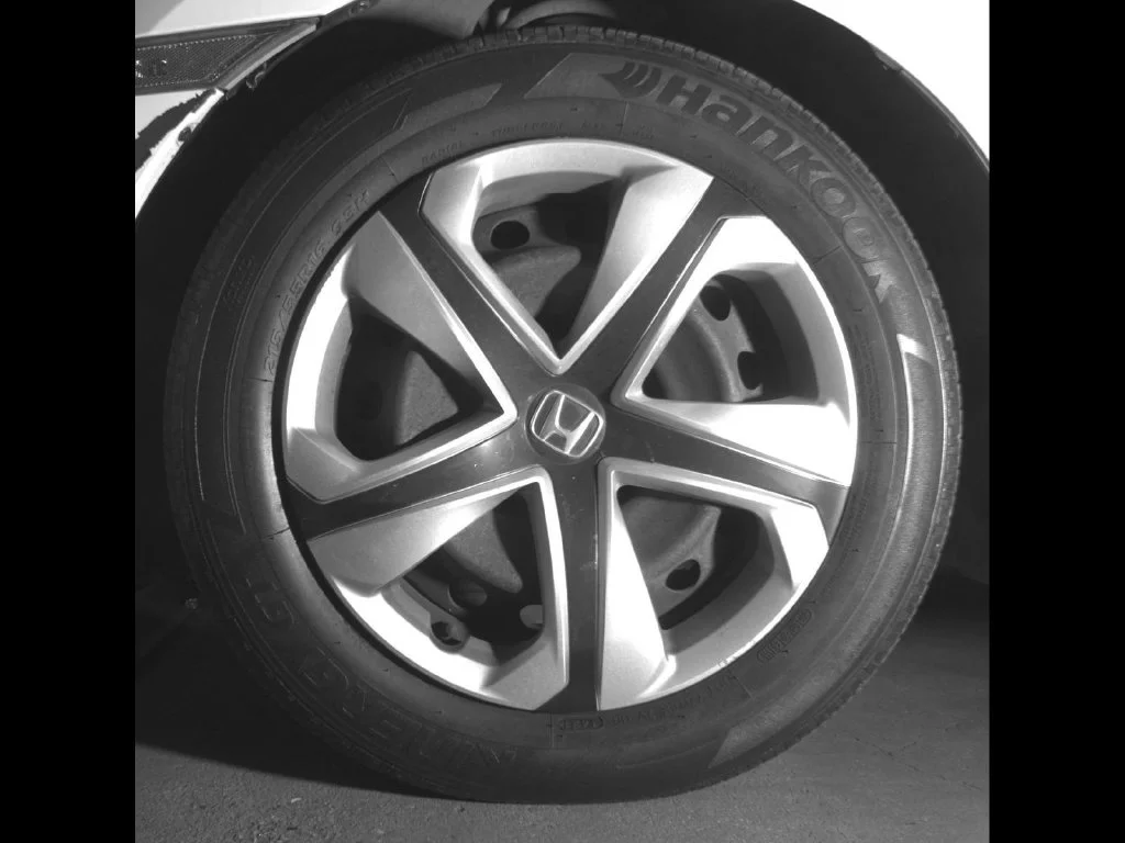 Used 2017 White Honda LX image 10