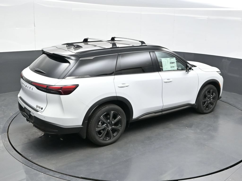 New 2027 2T RAD WHT INFINITI Autograph AWD image 46