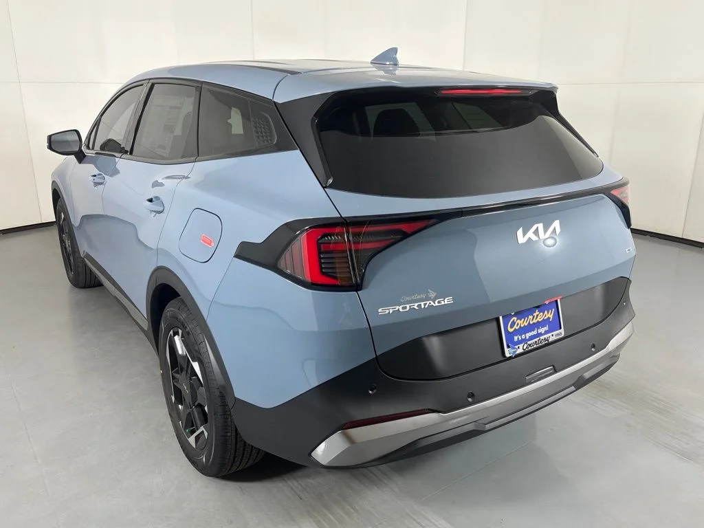 New 2027 Heritage Blue Kia S image 6