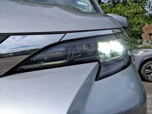Certified Used 2025 CELESTIAL SILVER Toyota  image 4