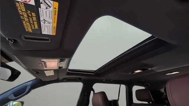 Used 2017 Black Toyota Base image 19