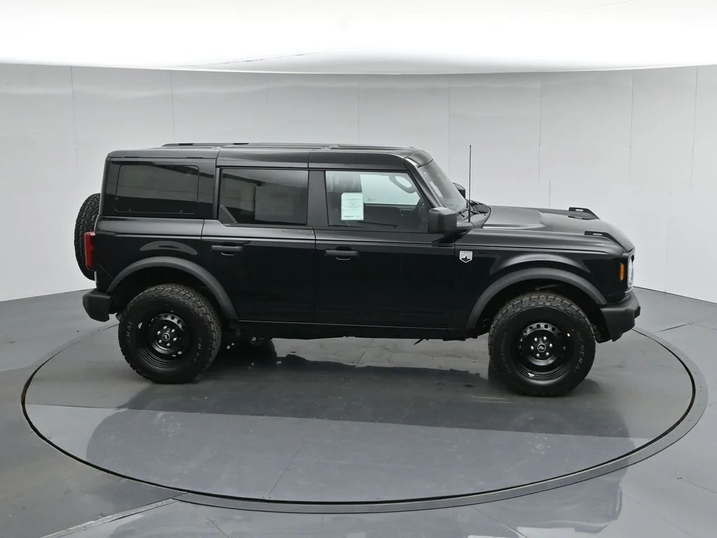New 2026 Shadow Black Ford Big Bend image 52
