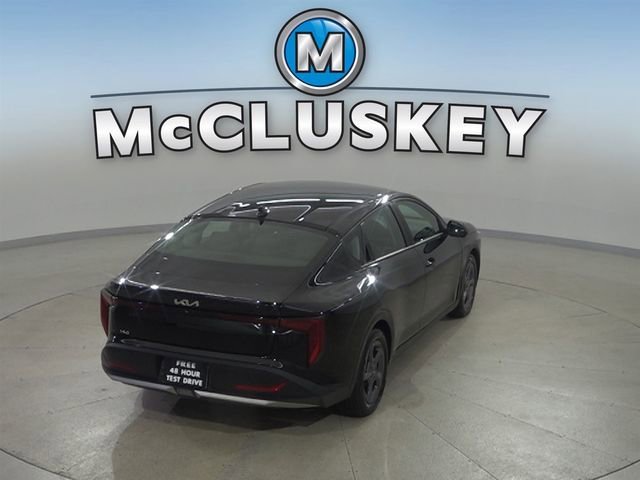 Used 2025 Black Kia LXS image 6