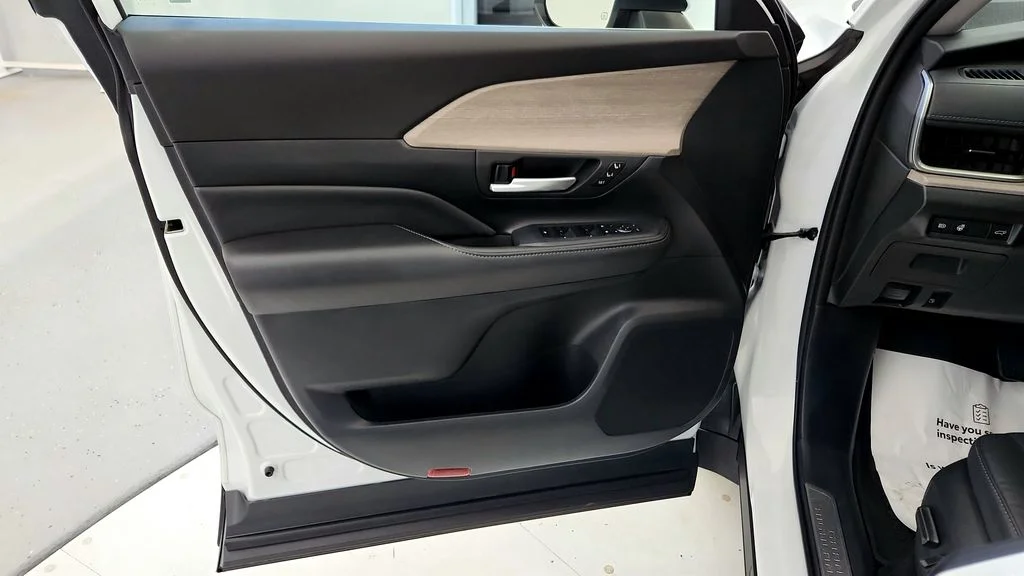 Certified Used 2025 Beige Toyota Limited image 30