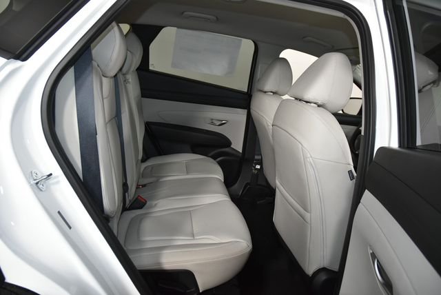 New 2026 White Hyundai SEL Plus AWD image 16