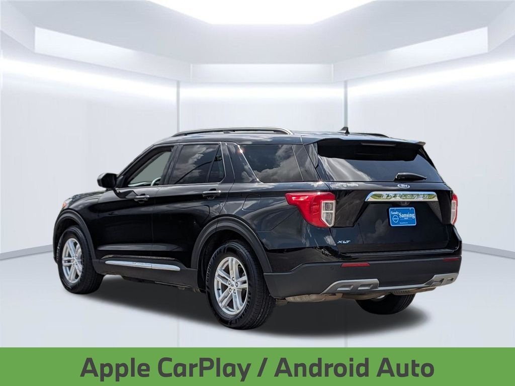 Used 2023 Black Ford XLT image 4