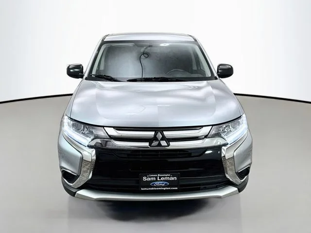 Used 2017 Mitsubishi Outlander ES with VIN JA4AD2A31HZ066491 for sale in Bloomington, IL