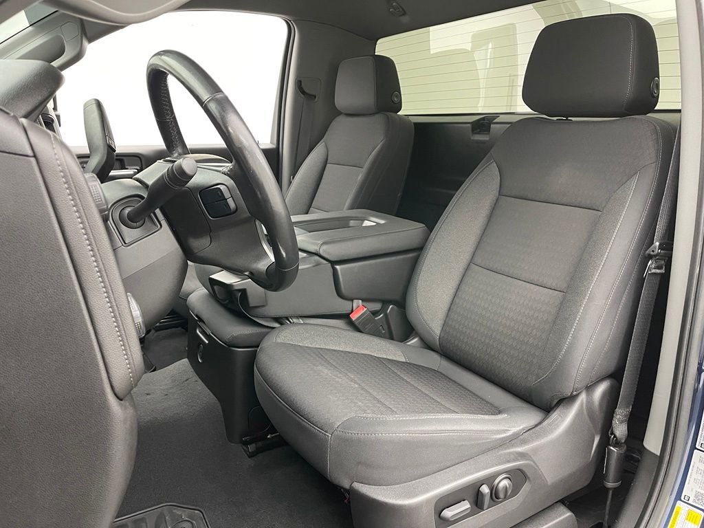 Used 2022 Northsky Blue Metallic Chevrolet LT image 18