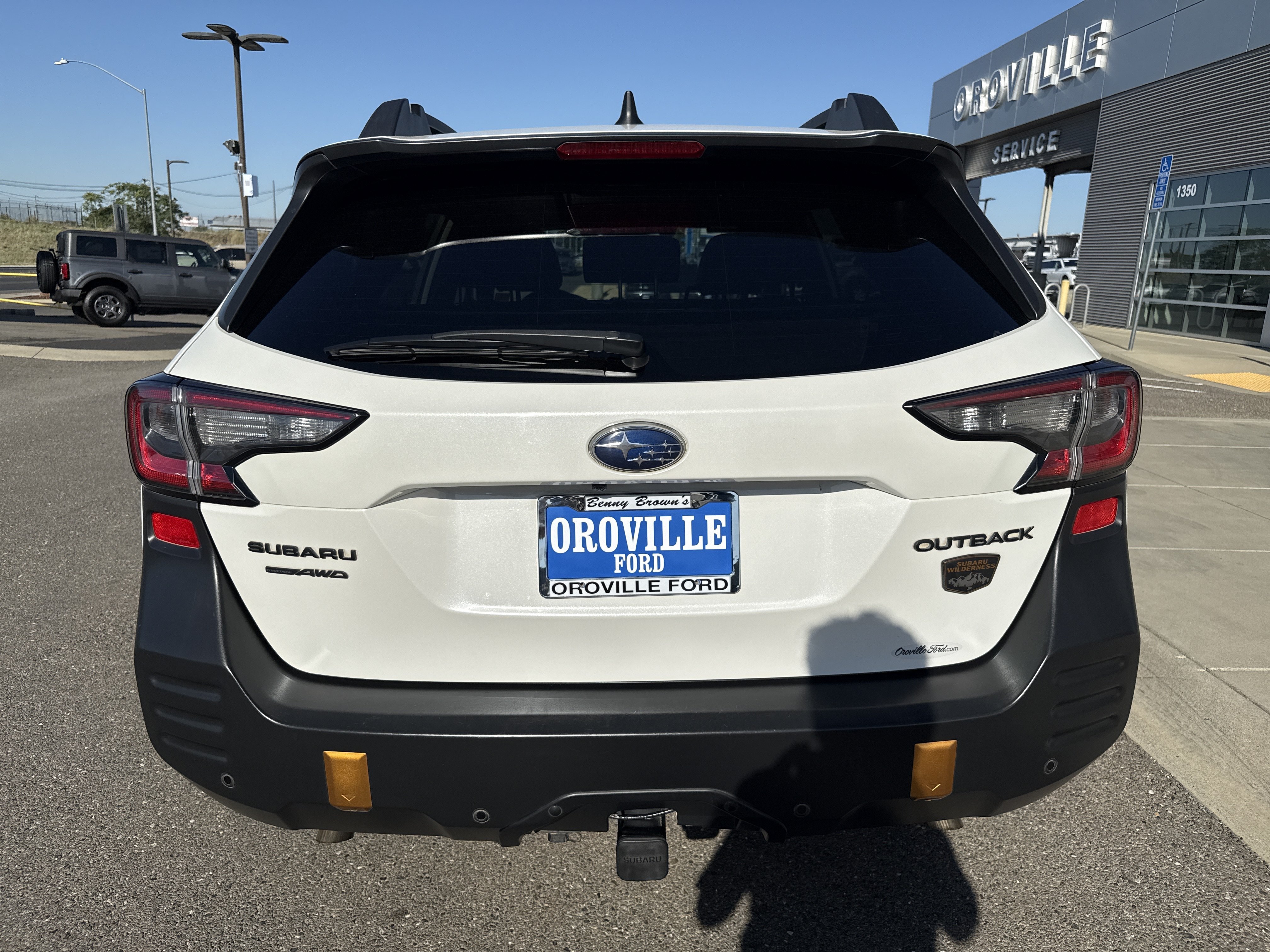 Certified Used 2022 Crystal White Pearl Subaru Wilderness image 4