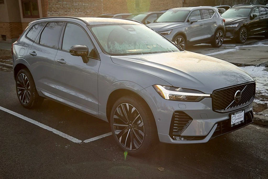 New 2026 Vapour Grey Volvo Ultra image 5