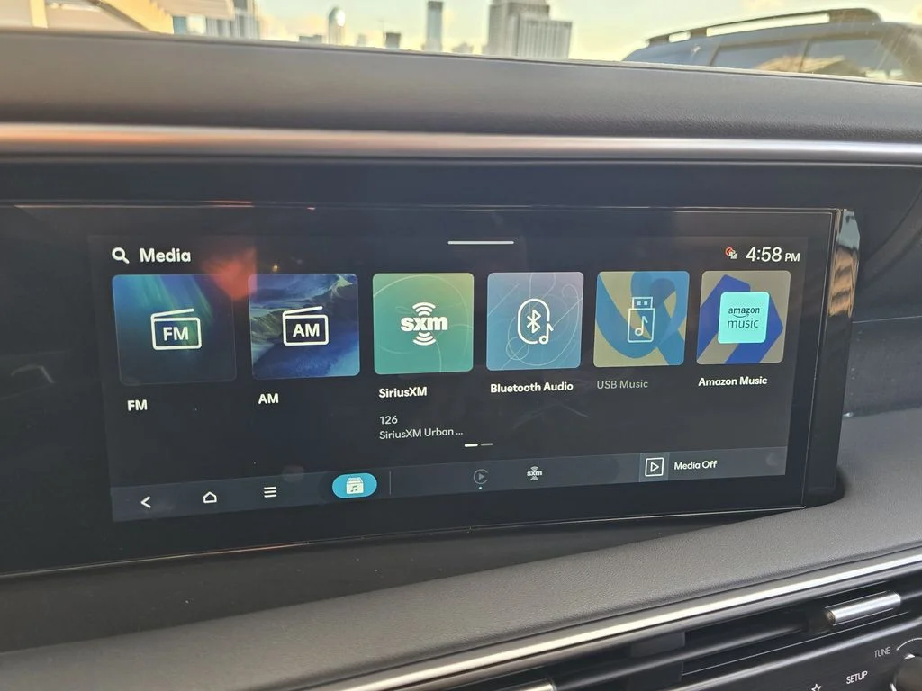New 2026 Gray Hyundai Blue SEL Premium image 24