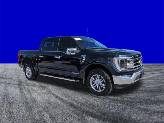 Used 2022 Blue Metallic Ford Lariat image 2