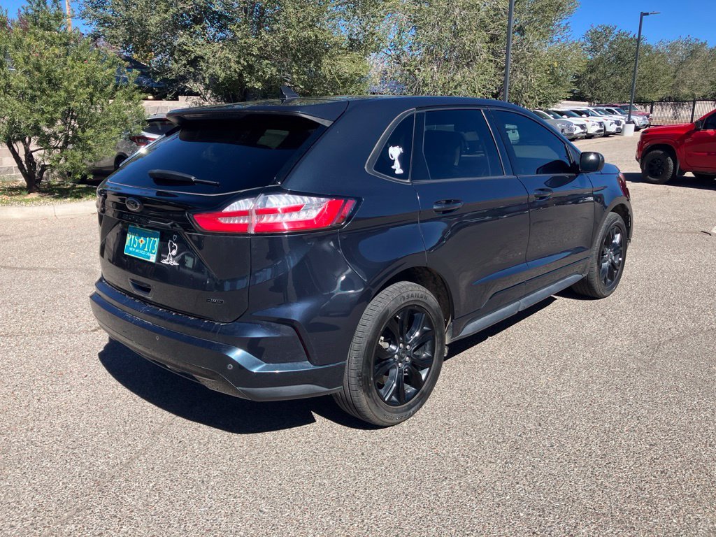 Used 2024 Blue Ford SE image 5