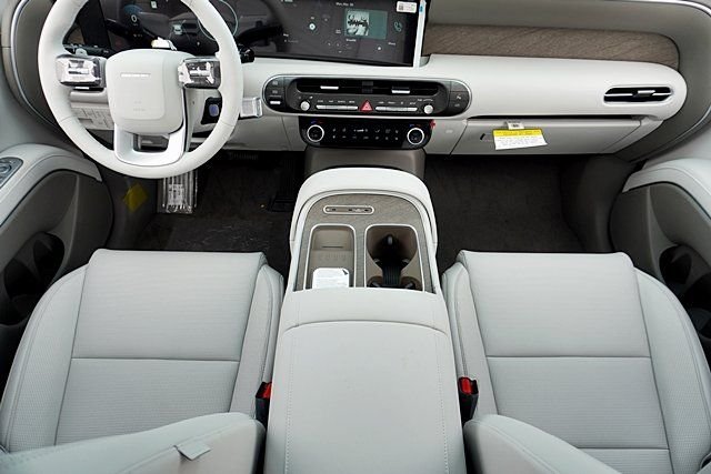 New 2026 Gray Hyundai SEL Premium image 25