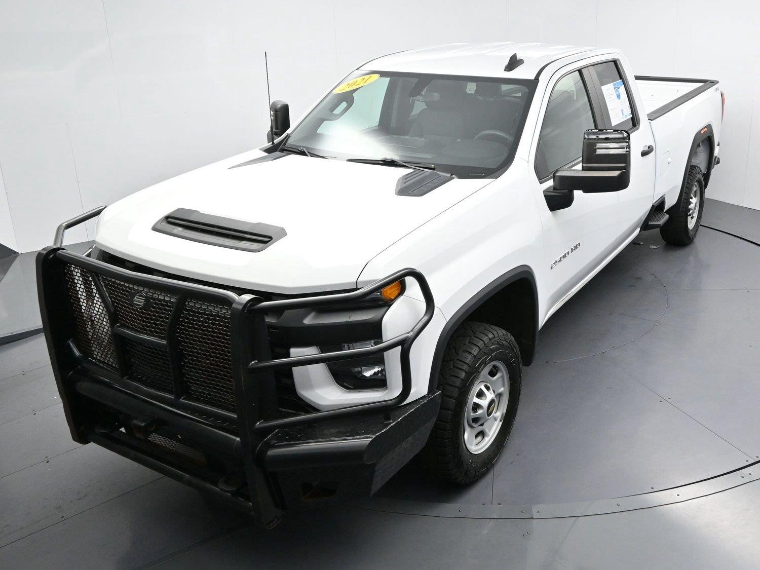 Used 2021 SUMMIT WHITE Chevrolet Work Truck image 34