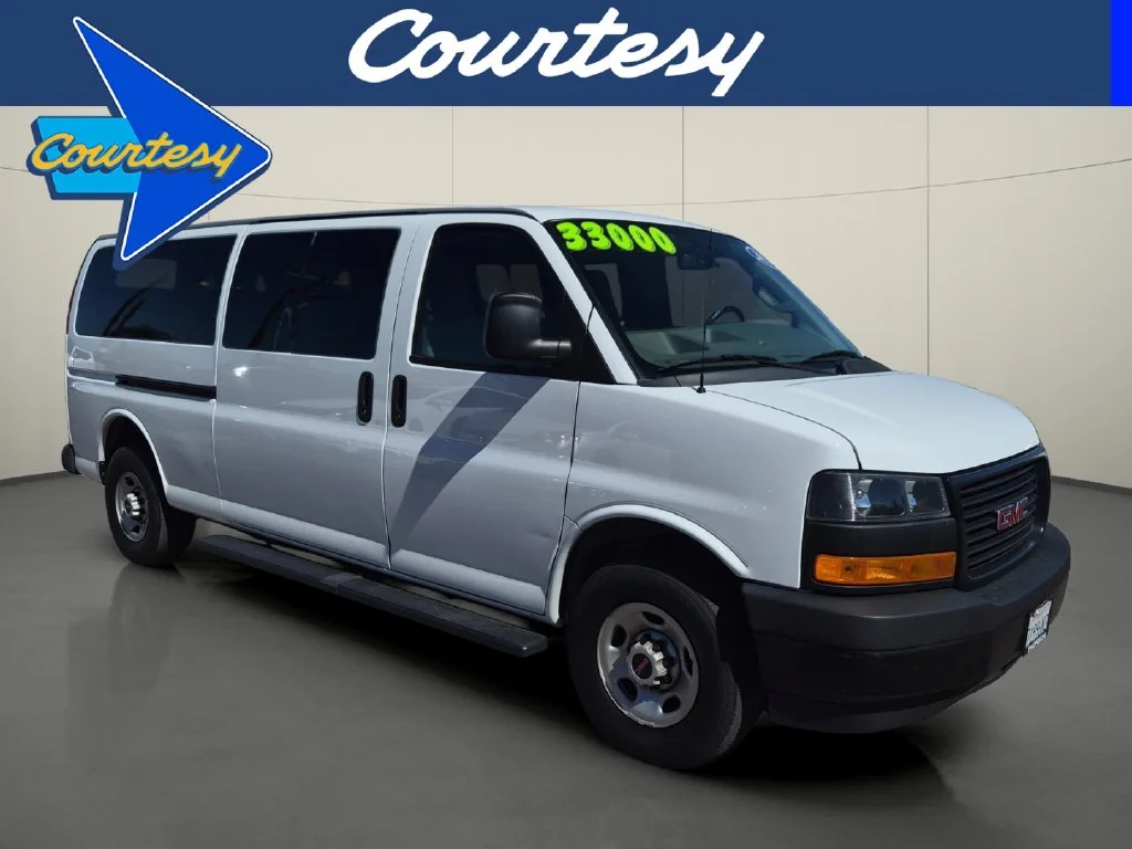 Used 2022 White GMC LS image 1