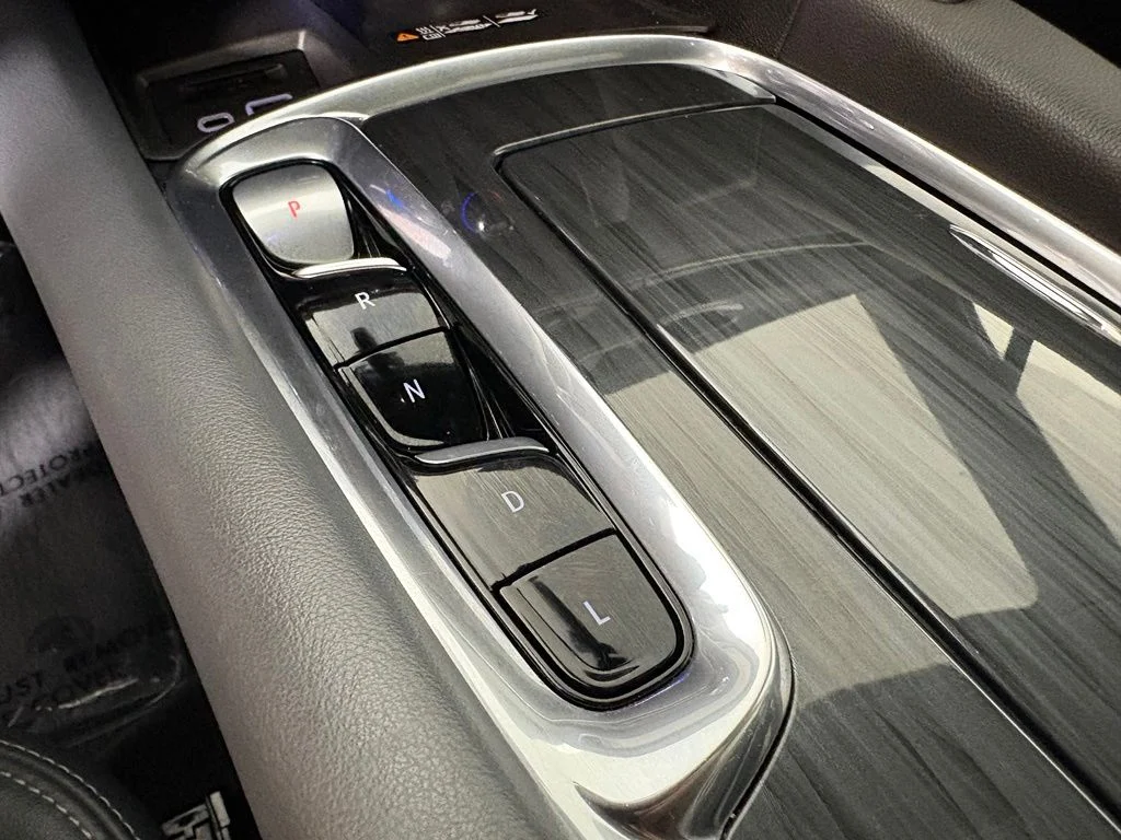 Used 2023 Gray Buick Premium Group image 40