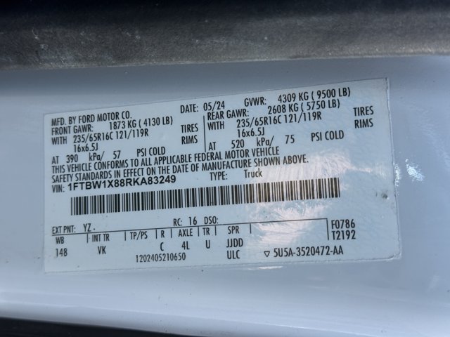Used 2024 White Ford  image 28