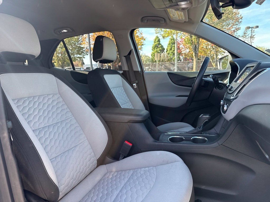 Used 2020 Summit White Chevrolet LT image 23