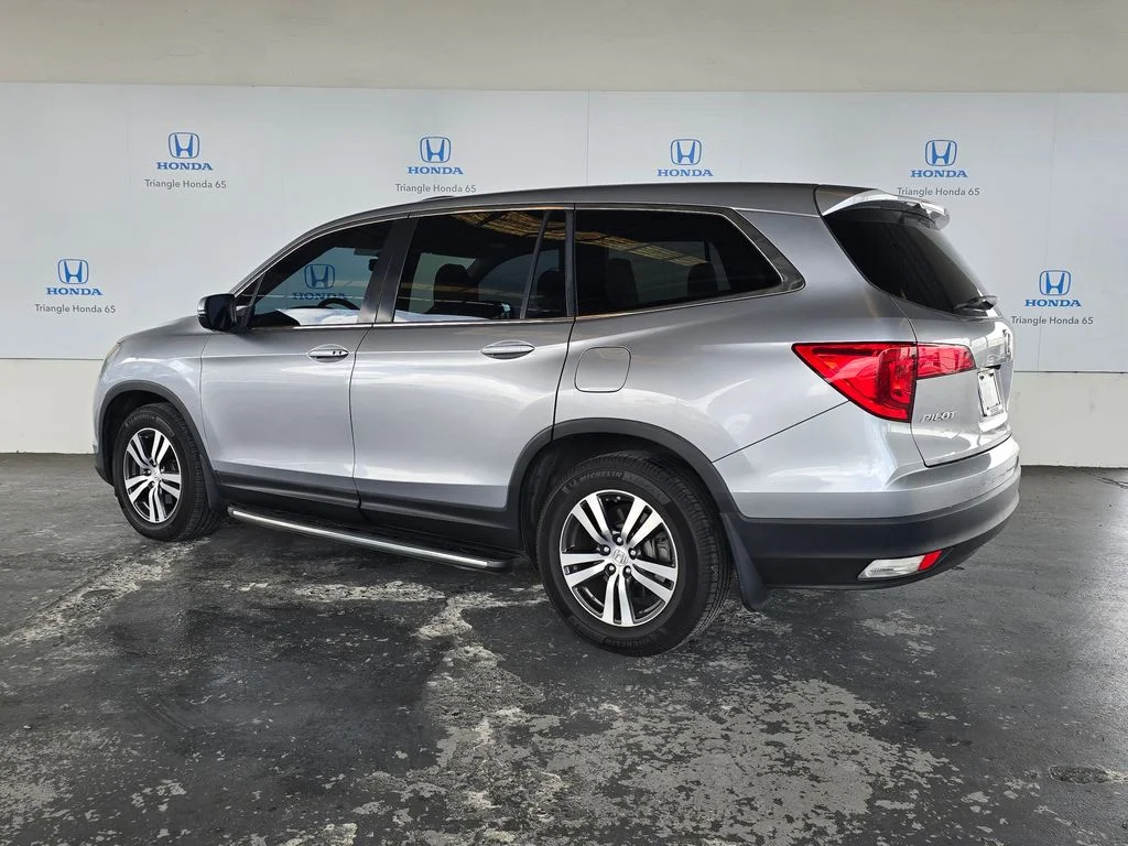 Used 2016 Silver Honda EX-L image 84