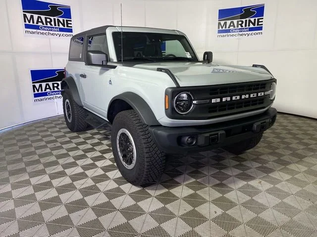 2023 Ford Bronco Black Diamond Advanced Mid (322A) 4x4's photo