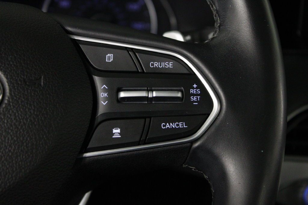 Certified Used 2022 Silver Hyundai SEL image 31