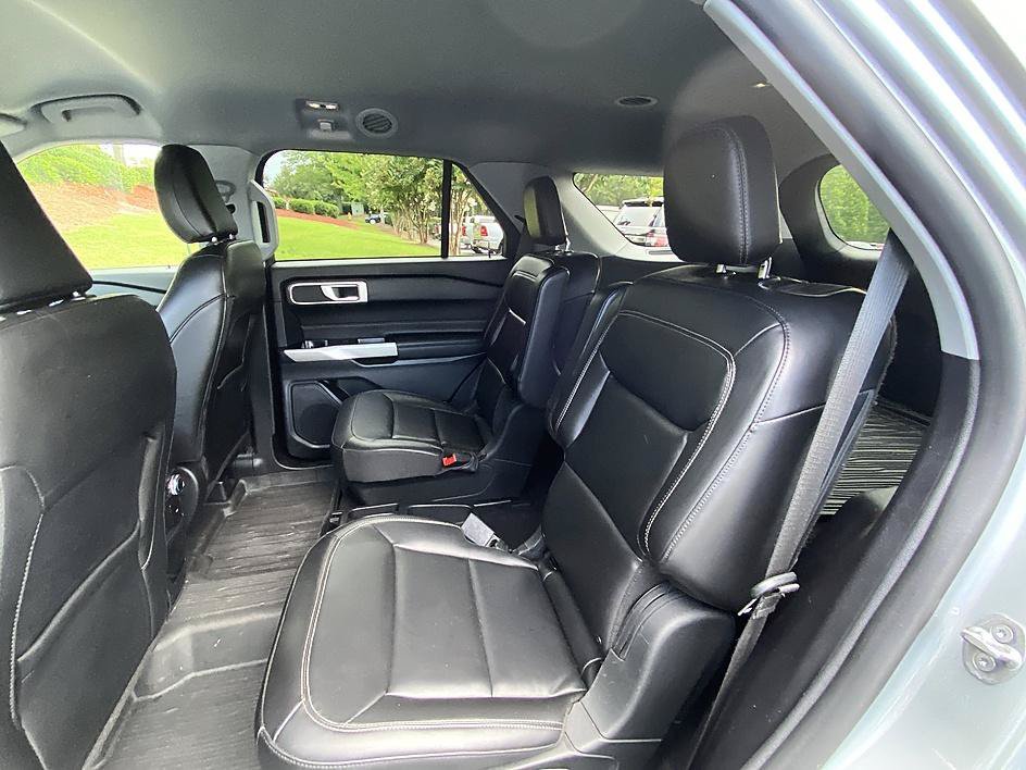 Used 2021 Silver Metallic Ford XLT image 12
