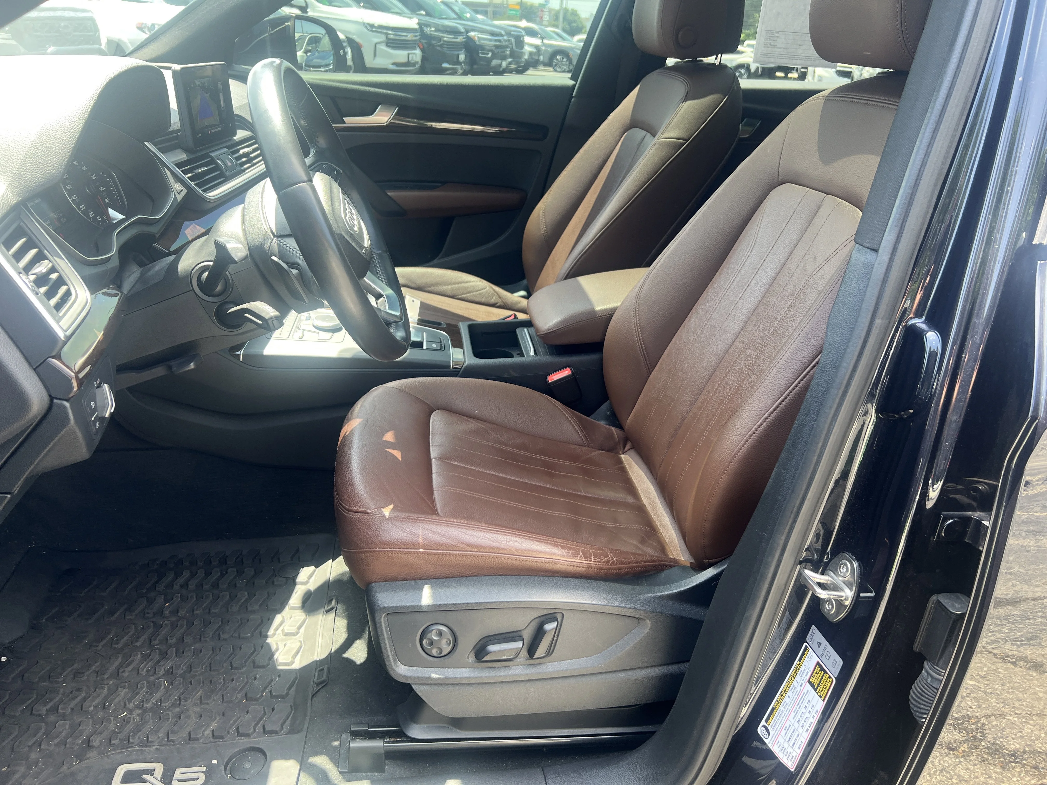 Used 2020 Blue Audi Premium image 9