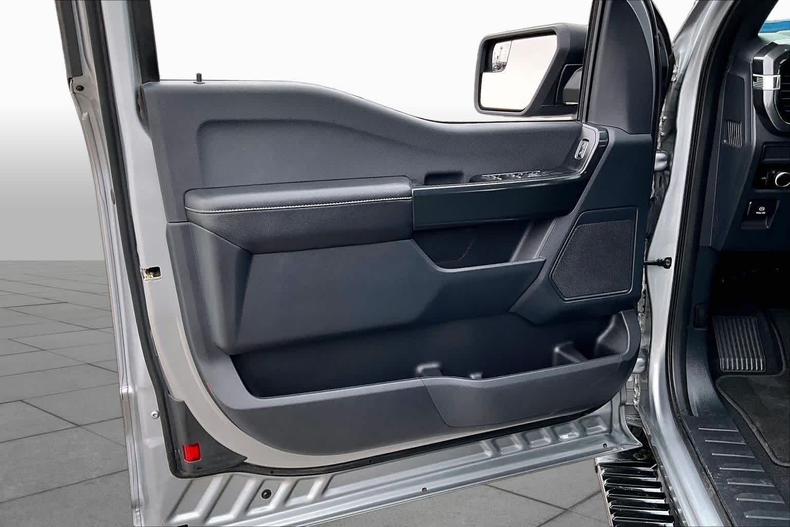 Certified Used 2023 Iconic Silver Ford XL image 21