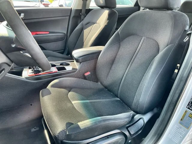 Used 2019 White Kia LX image 15