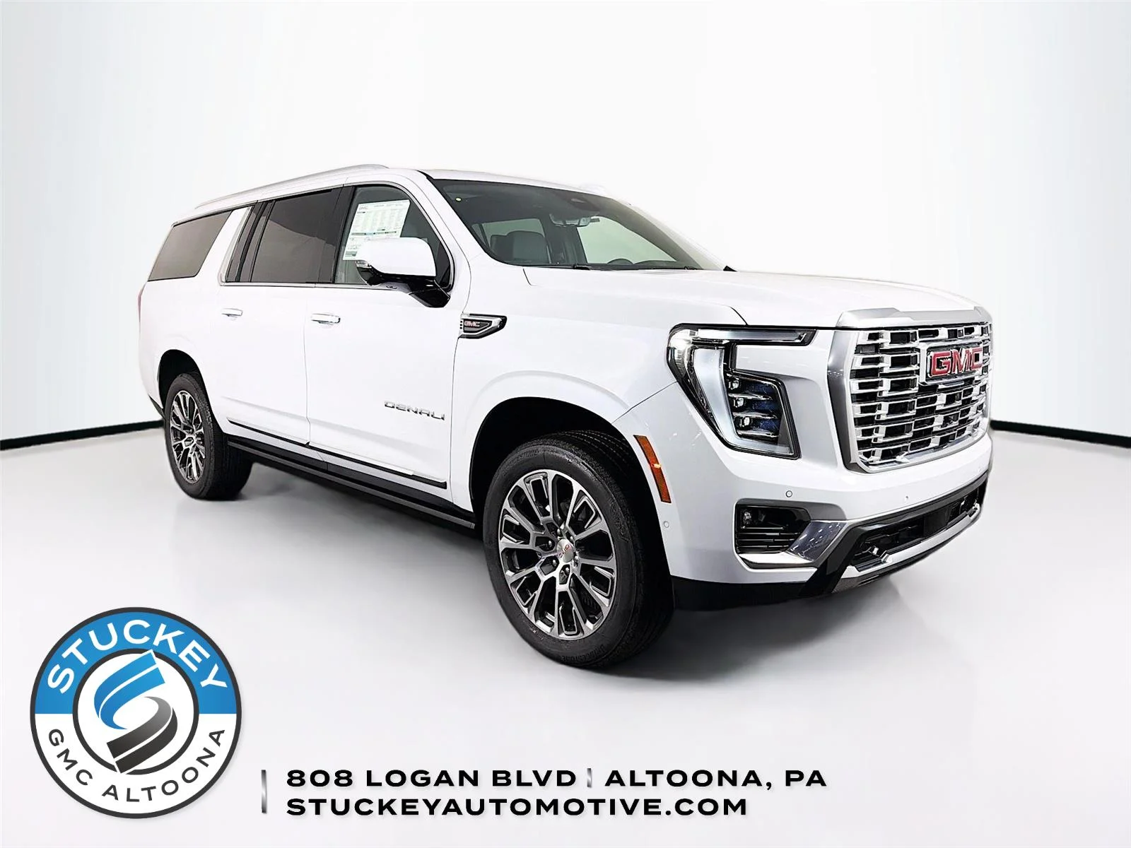 2026 GMC Yukon Denali AWD's photo