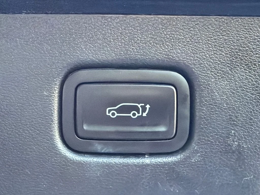 Used 2024 Blue Hyundai Limited image 19