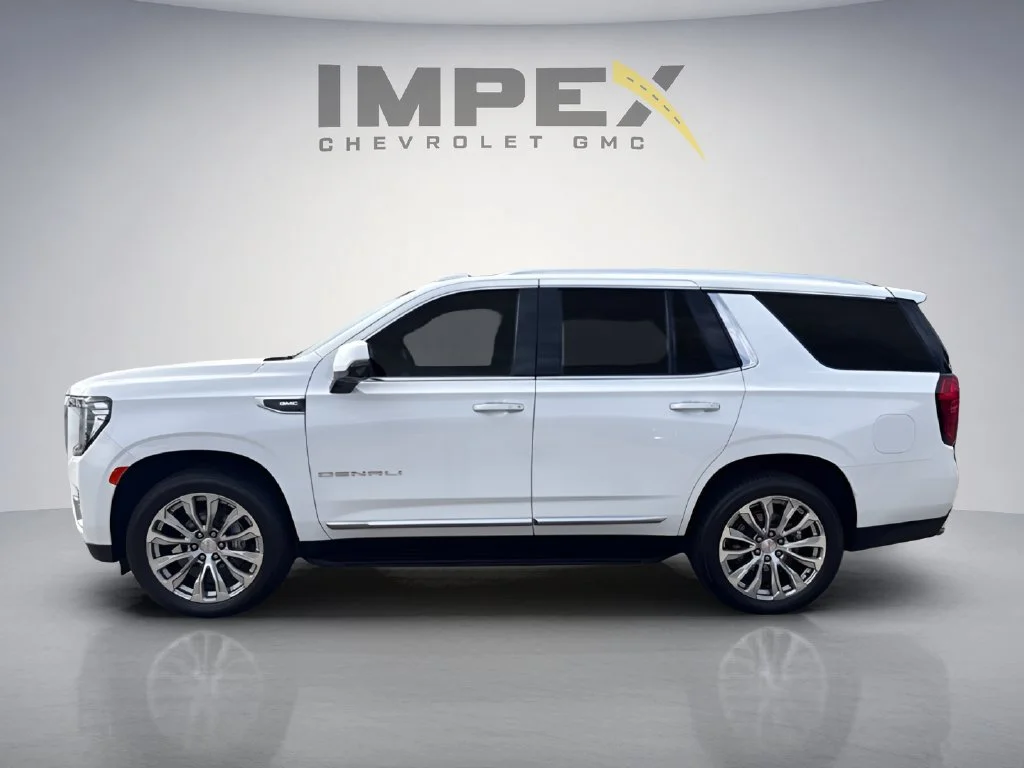 Used 2024 Summit White GMC Denali image 2