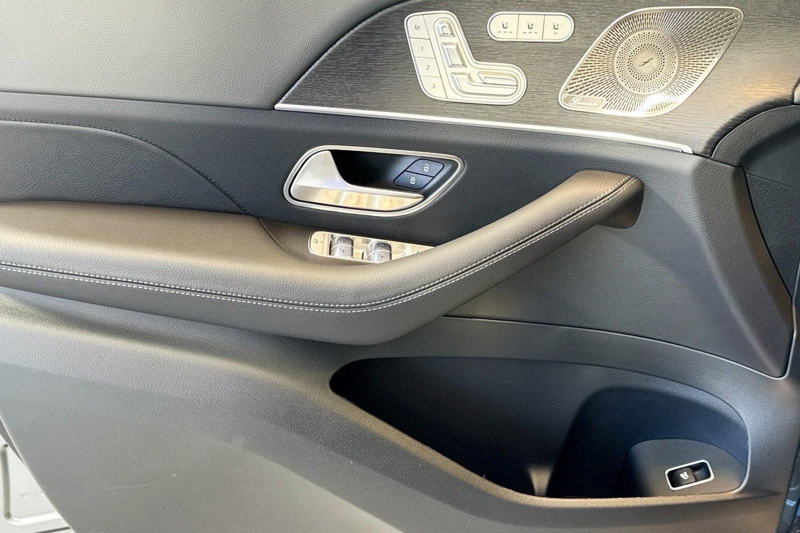 New 2026 Selenite Grey Metallic Mercedes-Benz GLE 450 image 16
