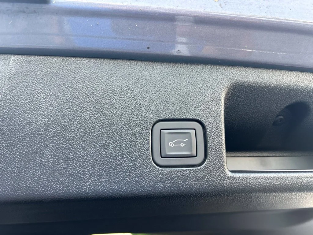 Used 2024 Gray Chevrolet RS image 32
