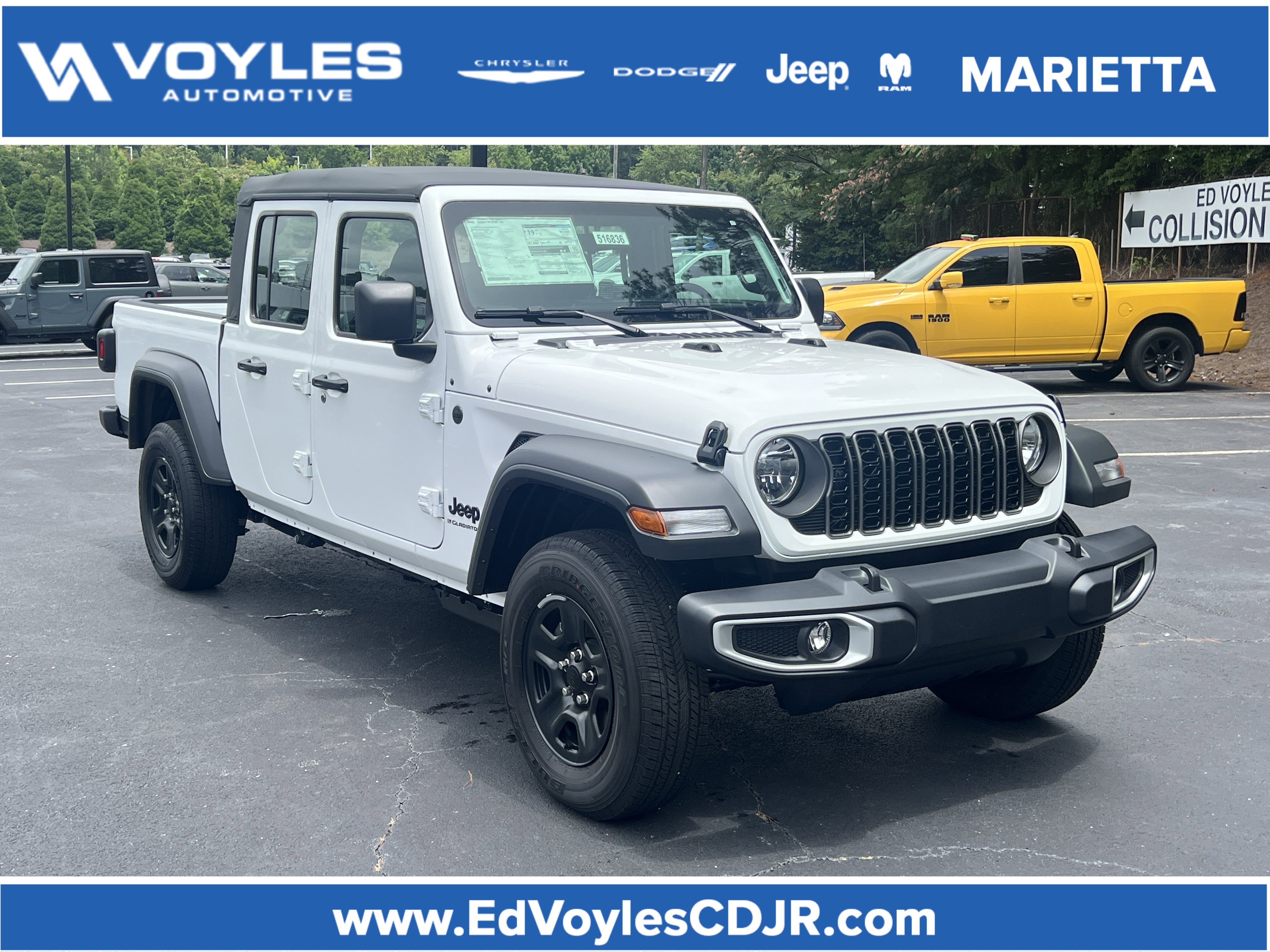 2026 Jeep Gladiator Sport Auto's photo