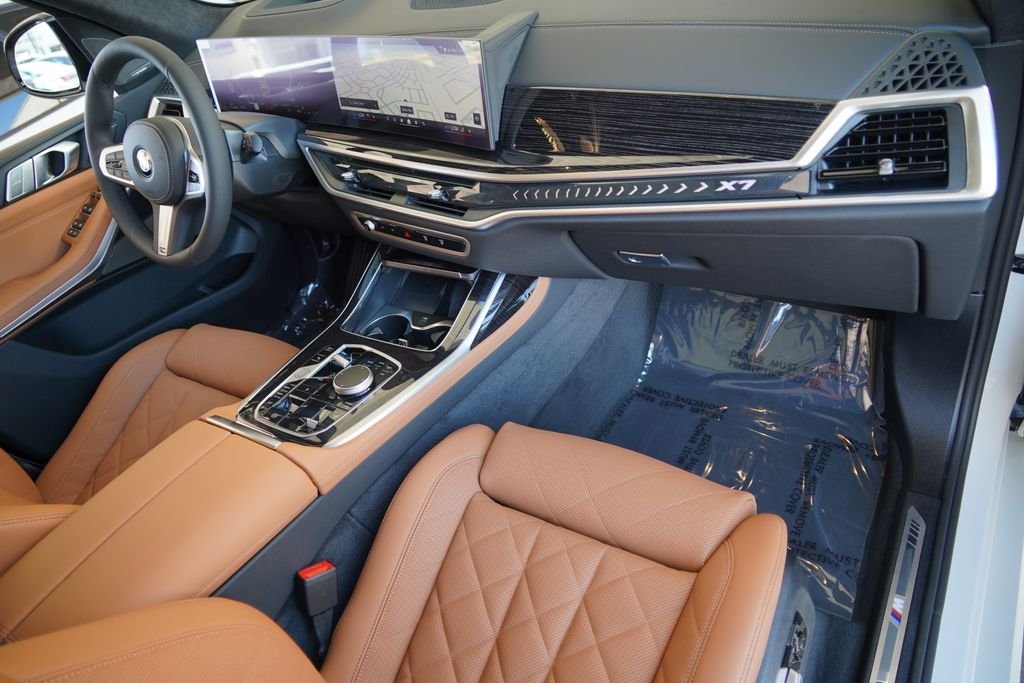 New 2027 Mineral White Metallic BMW xDrive40i image 17