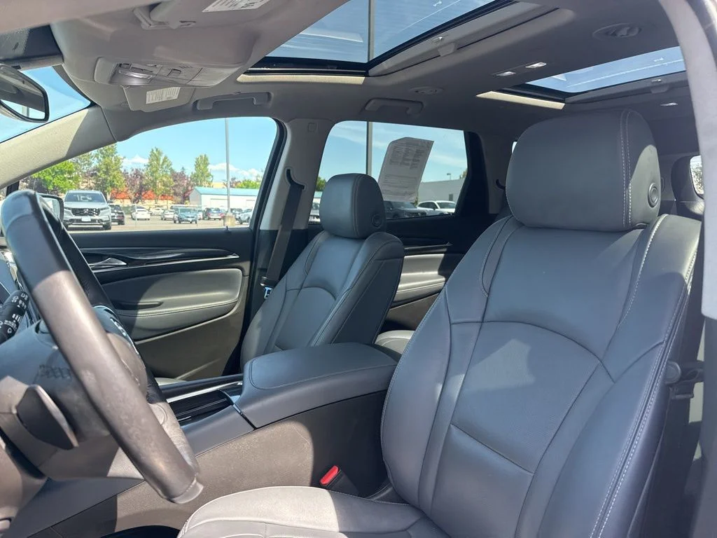 2021 Buick Enclave Premium - Photo 9