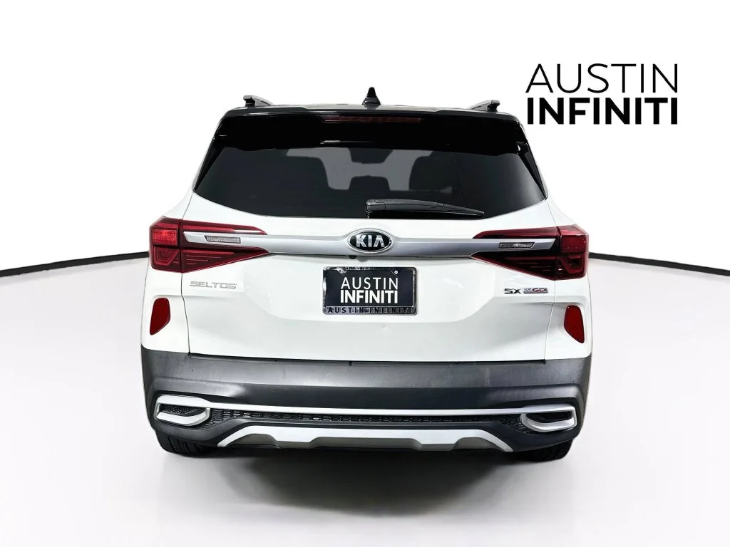 Used 2021 White Kia SX image 6