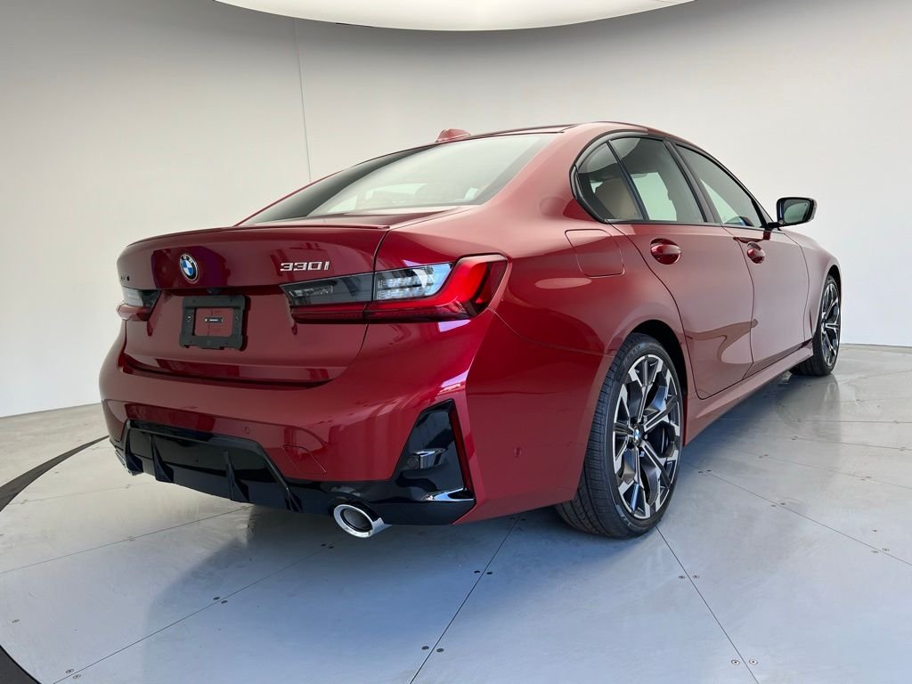 2026 Bmw 330i xDrive Sedan photo 3