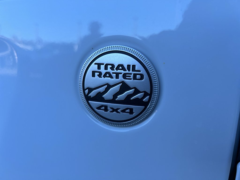 2023 Jeep Wrangler 4-Door Sahara - Photo 7