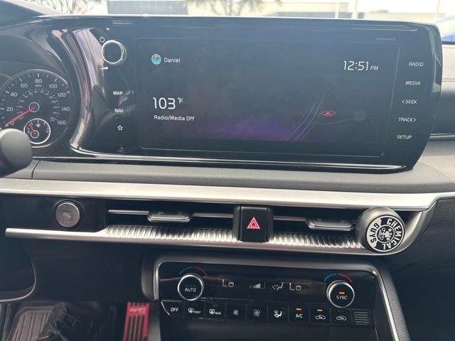 Used 2022 White Pearl Kia GT-Line image 3